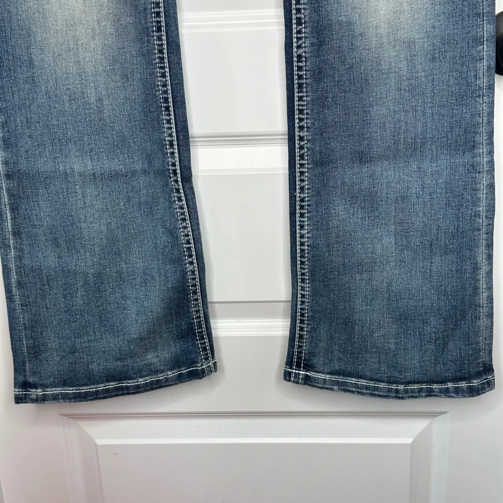 Grace in LA Women's Bootcut Jeans 31 NWT Cow Skull Embellished Easy Fit‎ Y2K